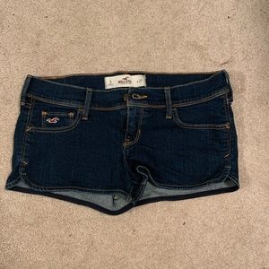Hollister mid-rise Shorts